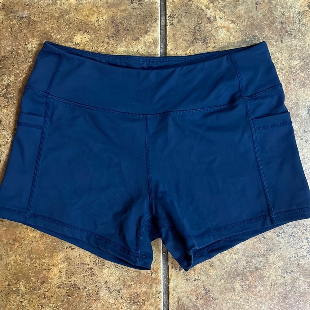 Born Primitive Shorts - size small